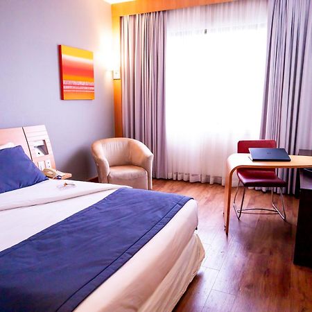 Novotel Porto Alegre Tres Figueiras Экстерьер фото