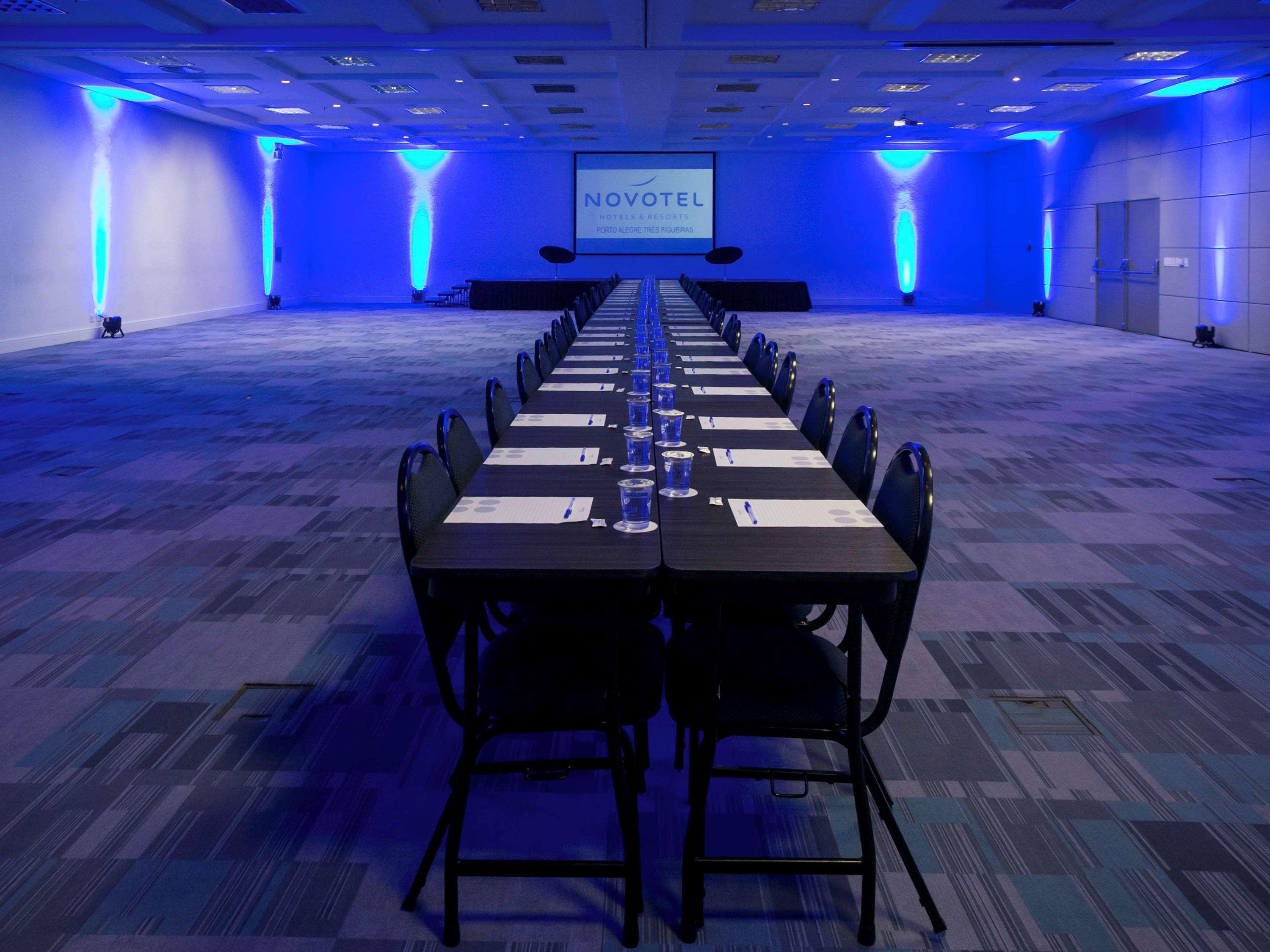 Novotel Porto Alegre Tres Figueiras Экстерьер фото