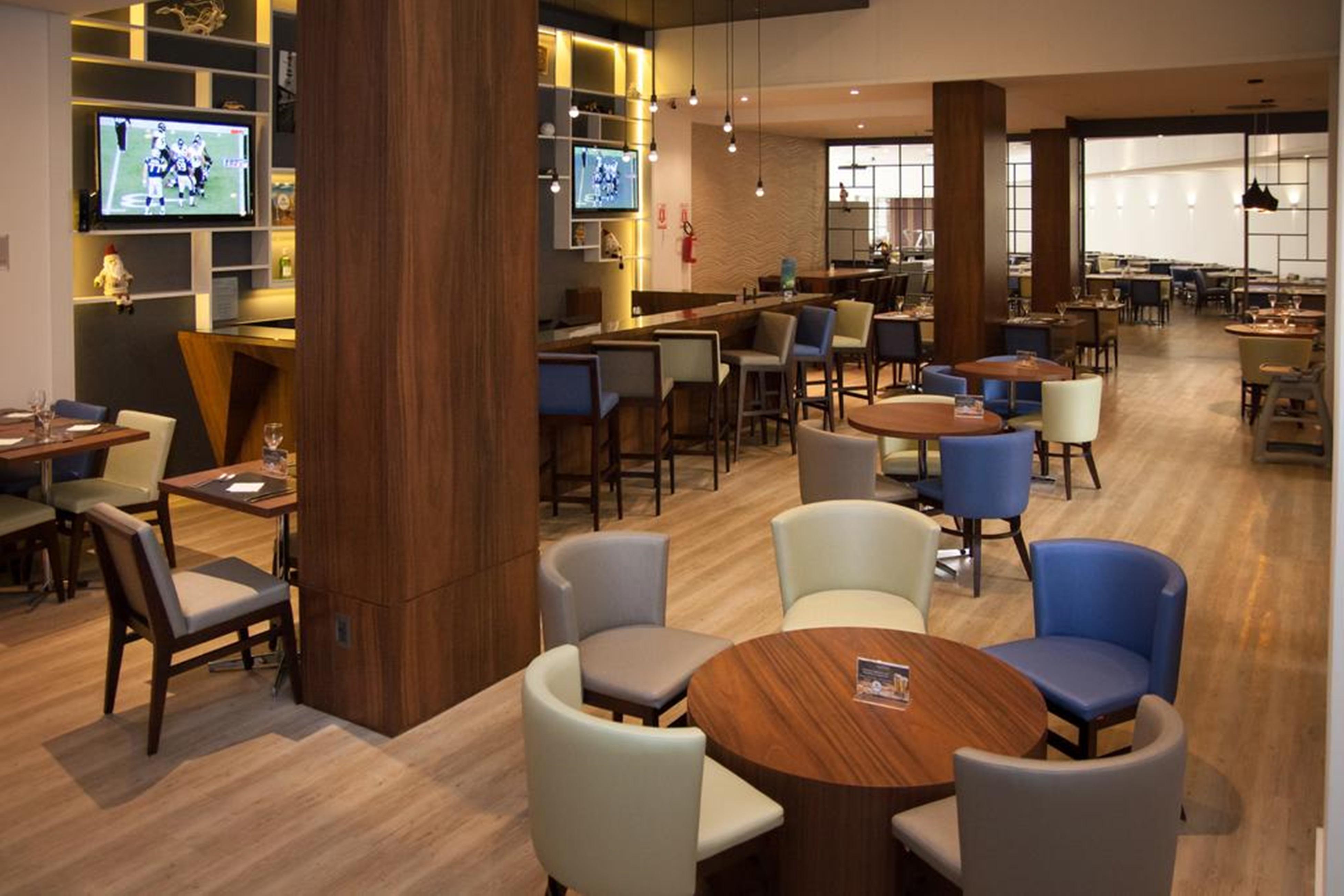 Novotel Porto Alegre Tres Figueiras Экстерьер фото