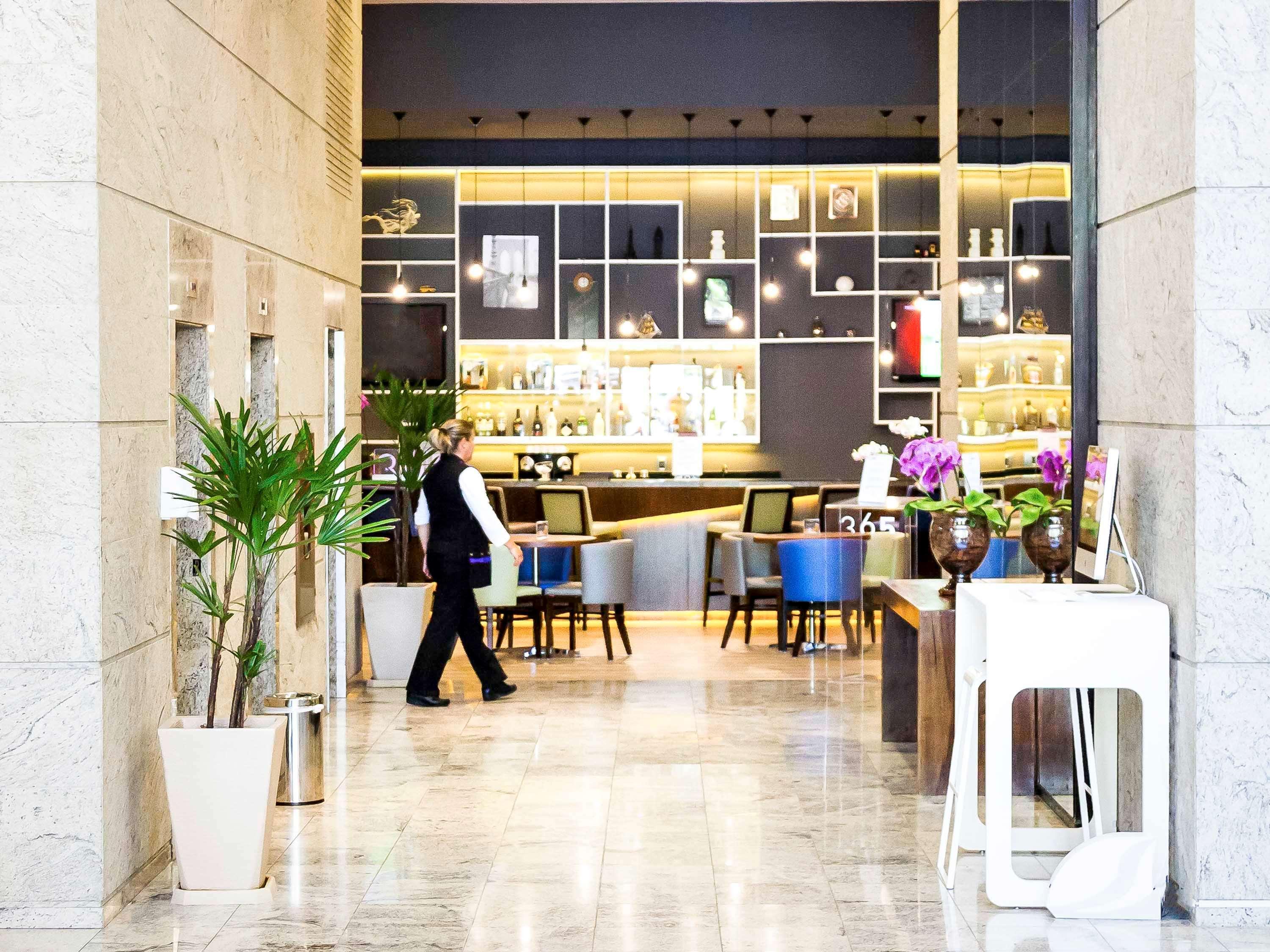 Novotel Porto Alegre Tres Figueiras Экстерьер фото