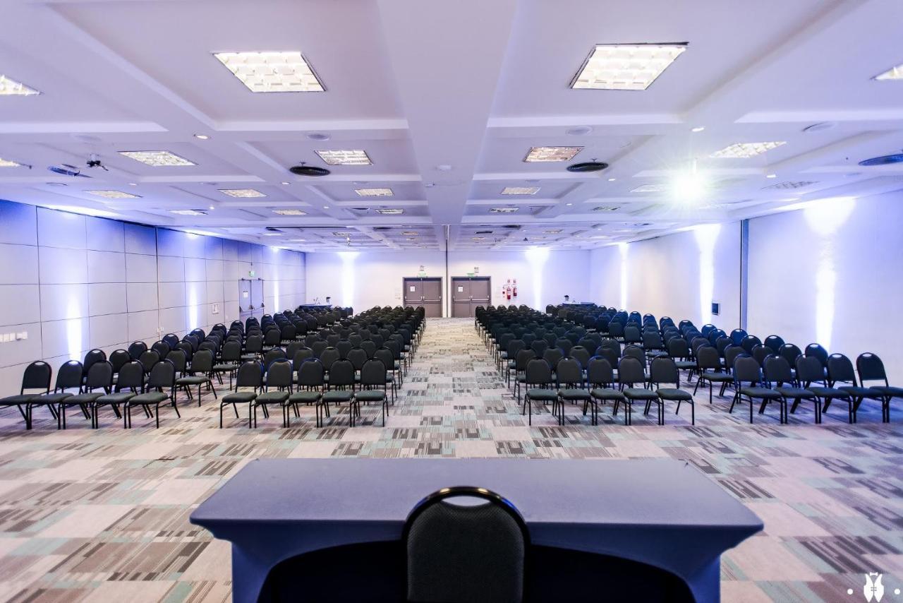 Novotel Porto Alegre Tres Figueiras Экстерьер фото